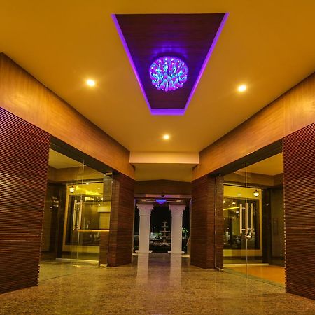 Saubhagya Inn International Lucknow Extérieur photo