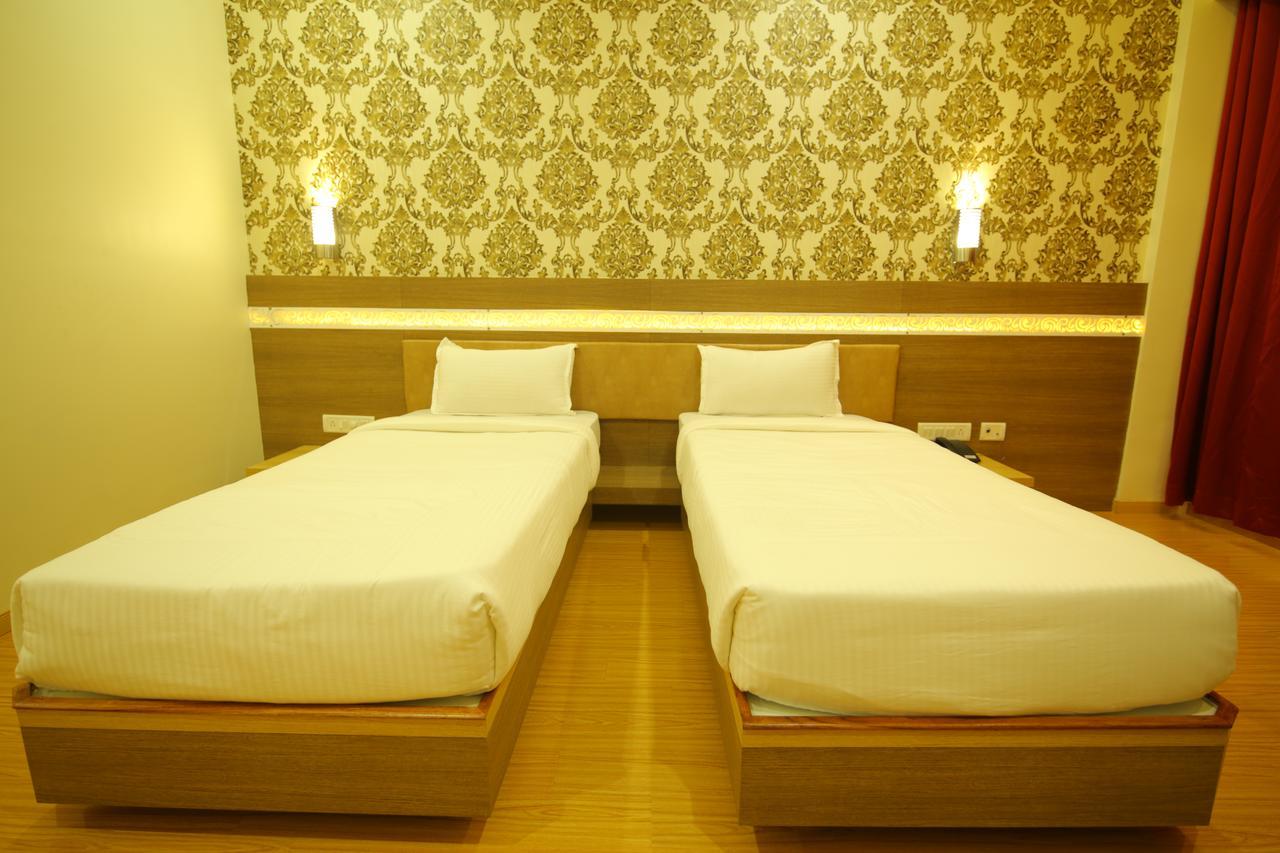Saubhagya Inn International Lucknow Extérieur photo