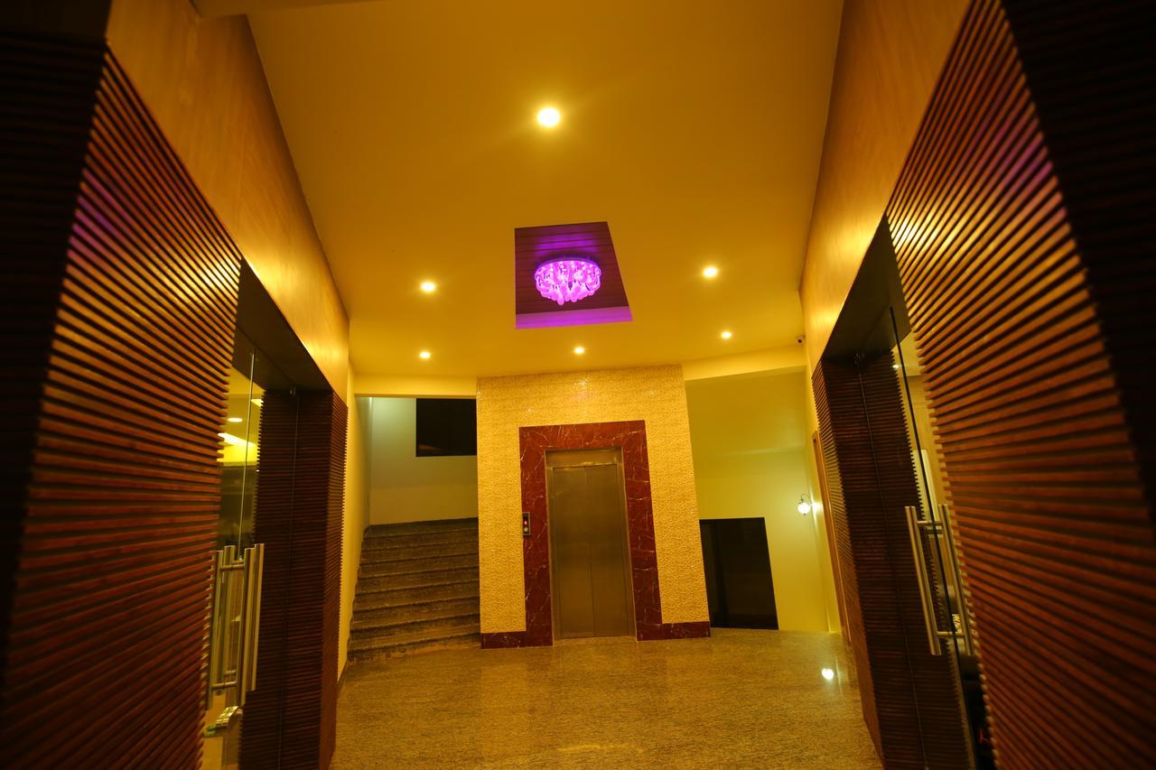 Saubhagya Inn International Lucknow Extérieur photo